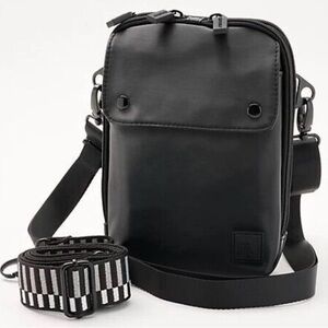 NEW IHKWIP XL EVERYDAY ESSENTIALS Black Crossbody Bag with 2 new straps NWTA